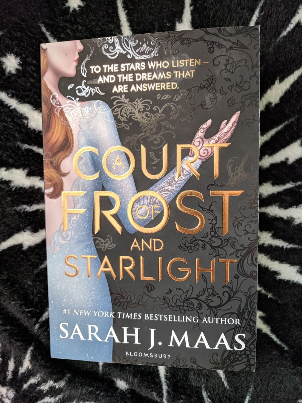 A Court of Frost and Starlight